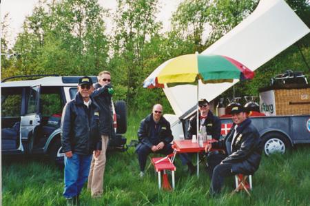 dm200102