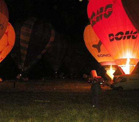1402 nightglow